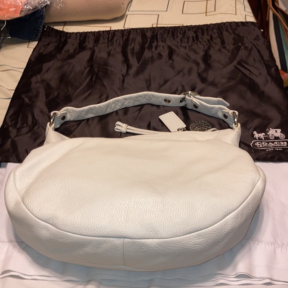 Coach Shoulder bag - Picture 4 of 17